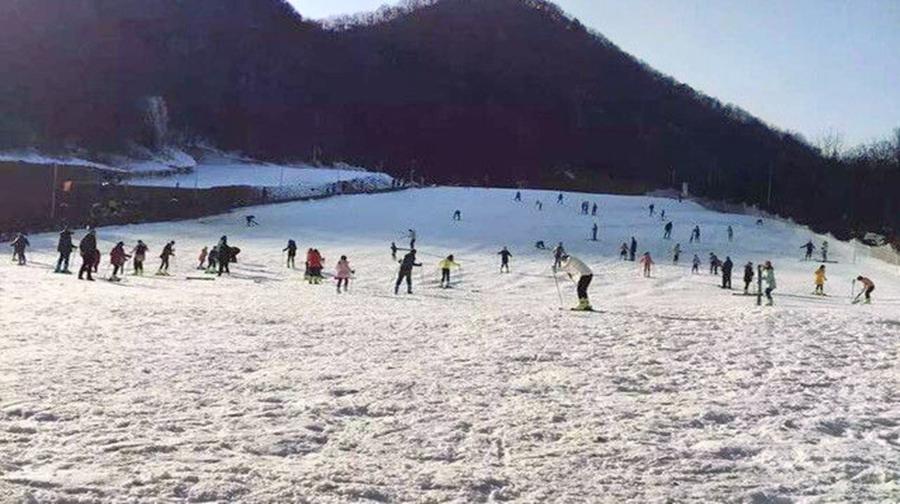 黄河石林滑雪场