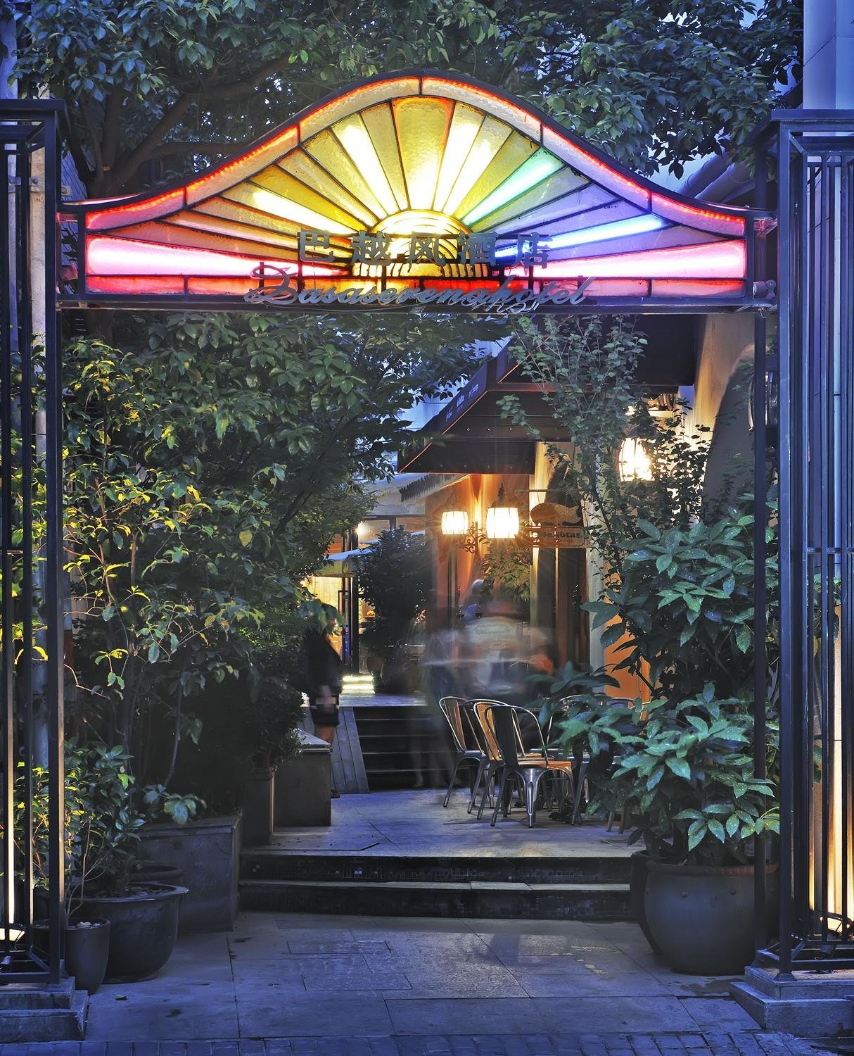 【携程攻略】上海香港广场酒店式公寓咖啡厅,