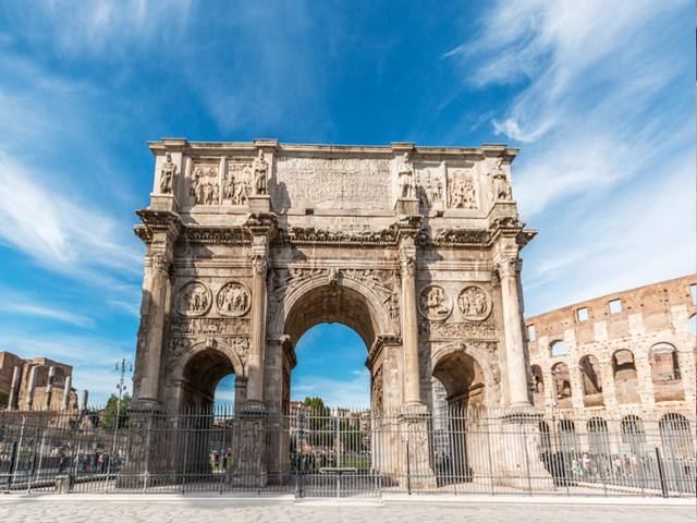 君士坦丁凯旋门