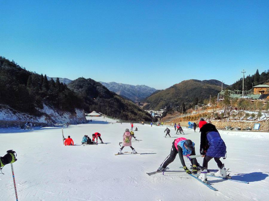 绿水尖滑雪场