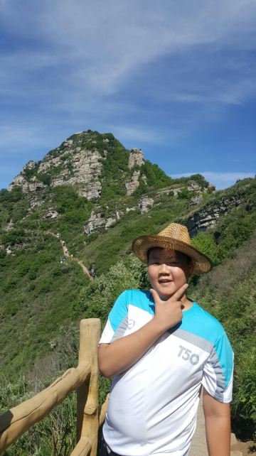 秀一张,小胖子坚持走完全程,磨炼了毅力,6个小时步程,厉害.