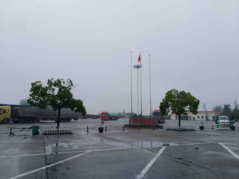 夜宿河南信阳罗山服务区(修订增补)