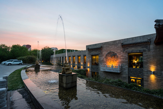 轻妆出行皇城根儿王府范儿