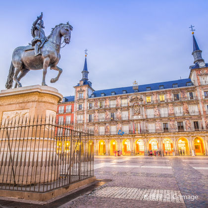 西班牙马德里王宫+普拉多博物馆+托莱多+塞哥维亚四日游