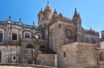 【携程攻略】埃武拉埃武拉大教堂团购,埃武拉