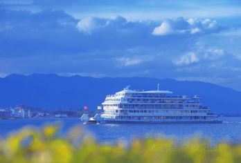 崇圣寺三塔文化旅游区+洱海游船一日游【4-6人s私家团 自由又随性】