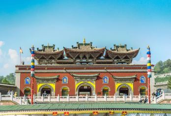 塔尔寺半日游【上门接送•可选早午场•纯玩无购物】【1，达人带队，精选线路，深度体验，创新玩法，贴心管家，摄影帮手，路上美景随走随停！】