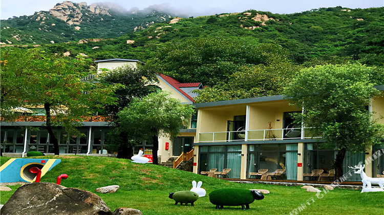 北京himama亲子庄园1-2晚 【童趣主题房】欢迎饮品&2大2小下午茶 早餐