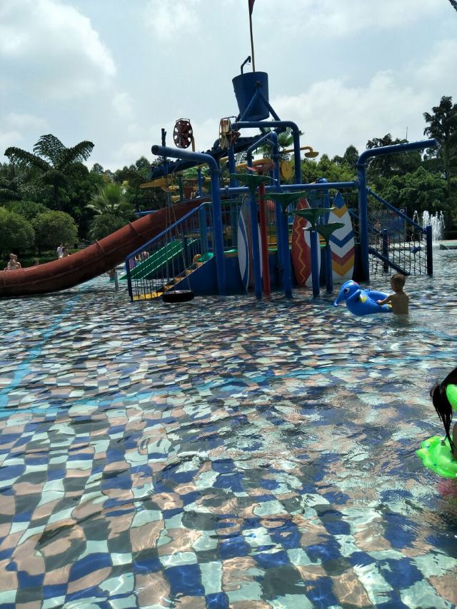 水天花月水上乐园