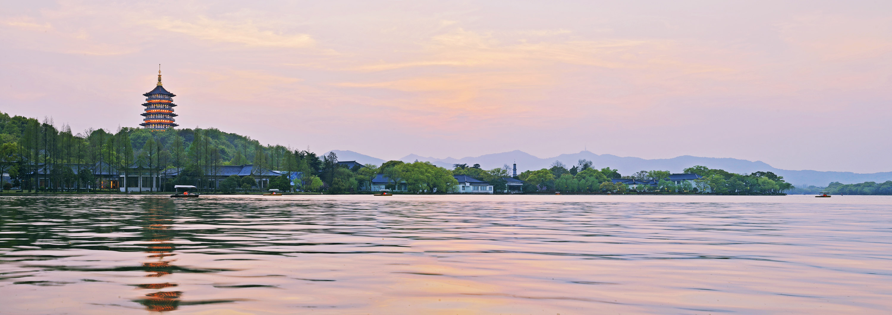 杭州西湖游船+雷峰塔+杭州宋城宋城千古情跟团跟团1日游