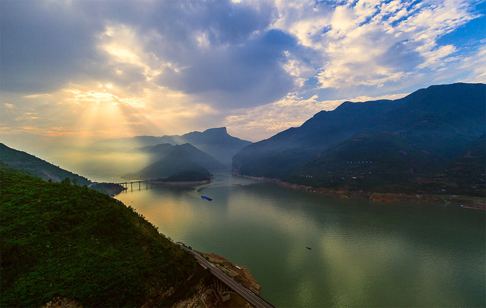 三峡自驾游旅游攻略(三峡旅游景区自驾路线)