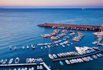 意大利阿马尔菲海岸+拉韦洛一日游|可选午餐|游览2座小镇【体验阿马尔菲海岸线绝色风景，游览魅力小镇阿马尔菲和拉韦洛！】