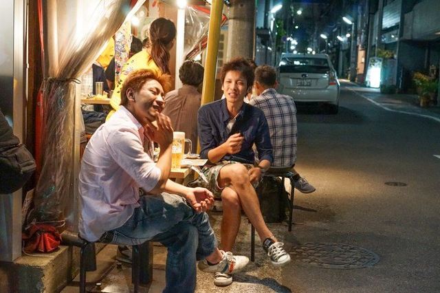 迪拜人均月收入_月关的收入(3)