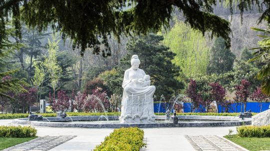 河南郑州 黄河风景名胜区 黄河母亲像