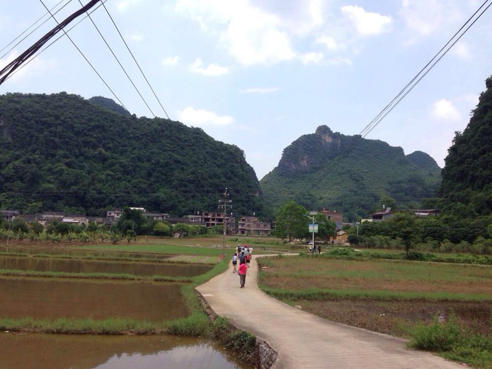 桂林～相公山～古石城～陽朔舊縣～一江四湖一日遊