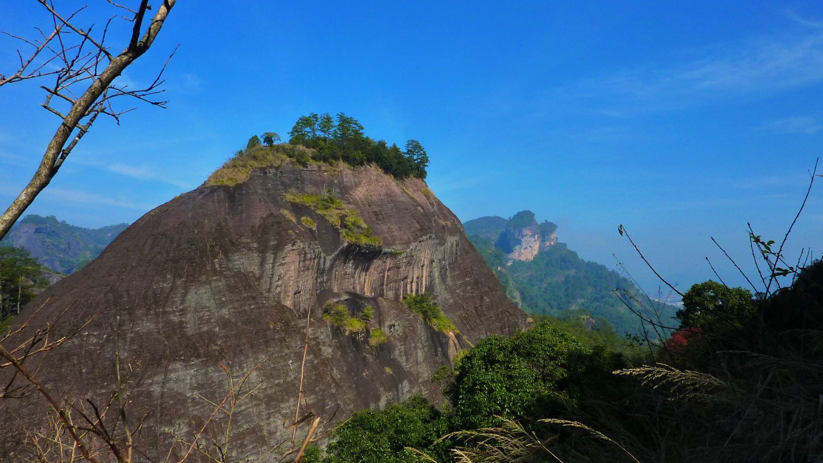 無限風光在險峰 武夷山一線天