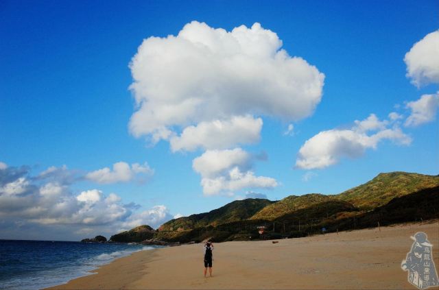 喊狐狸回頭看. 屋久島永田海灘