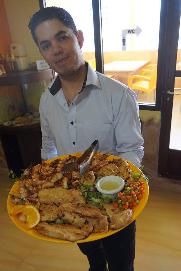 CggYGVZXvhuAFaZmAAHQH121vUE795_R_600_10000_Q90.jpg