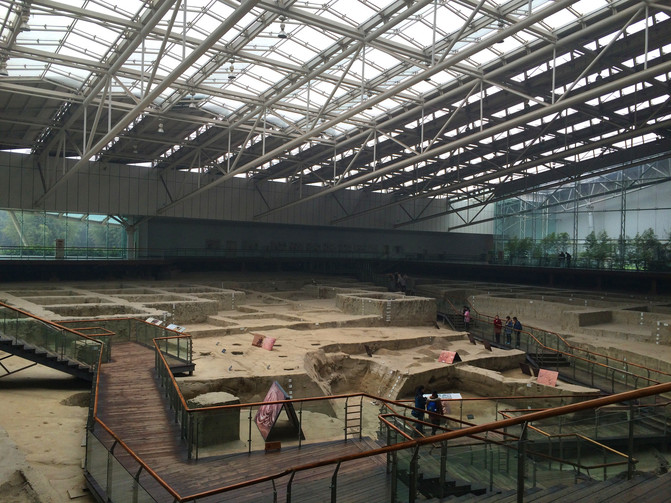 金沙遗址是古蜀国祭司的遗址,很多地方还未被发掘,很震撼