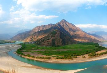 丽江长江第一湾+虎跳峡(香格里拉段)一日游【独立包车】 【全程独立用车，时间自由】