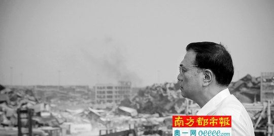 天津爆炸已致112人死 仍有85名消防员失联