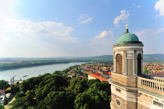 埃斯泰尔戈姆(esztergom)