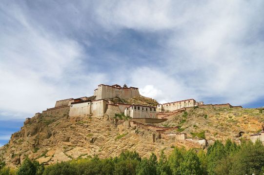 红河谷 江孜宗山古堡