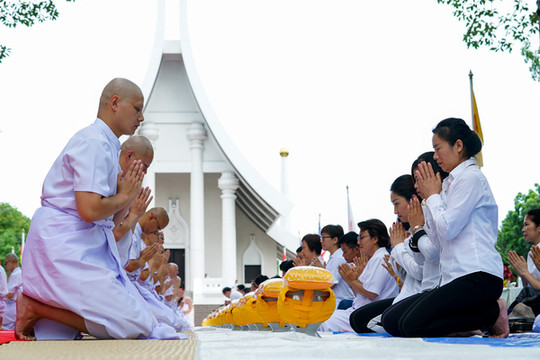 我在泰国当比丘(下篇:出家法身寺)