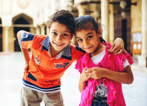 很可爱的一对兄妹 爱资哈尔清真寺