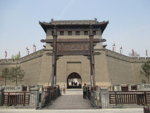 长安城下——陕西-西安——行走在历史积淀之上