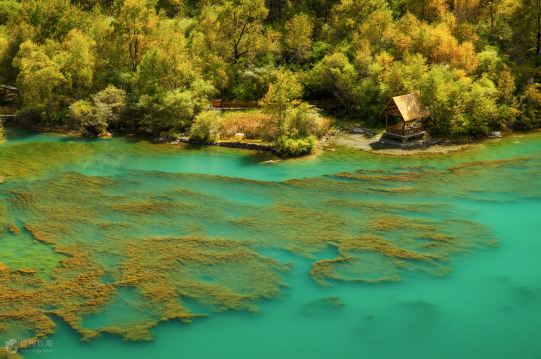风景宜人,以雄山,异水,秀林,幽沟,地震叠溪·松坪沟景区图片遗址,羌族