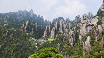 天门峰丛