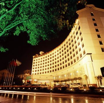 广西桂林3日2晚自由行·周末小资自由行 桂林宾馆1晚 阳朔m酒店1晚