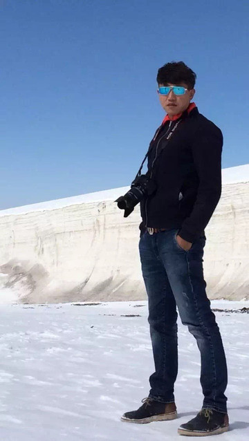 哥师傅和舒适宽倘的别克商务编辑 爱生活,爱创意,爱玩耍的西宁帅哥 为