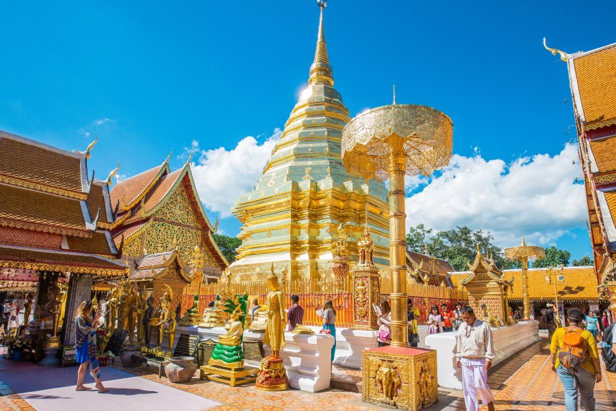 清迈素贴山双龙寺 蒲屏皇宫 清迈夜间动物园一日游【含上山缆车 精彩
