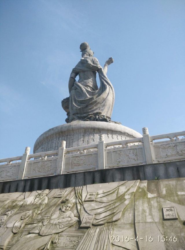 神女湖风景区