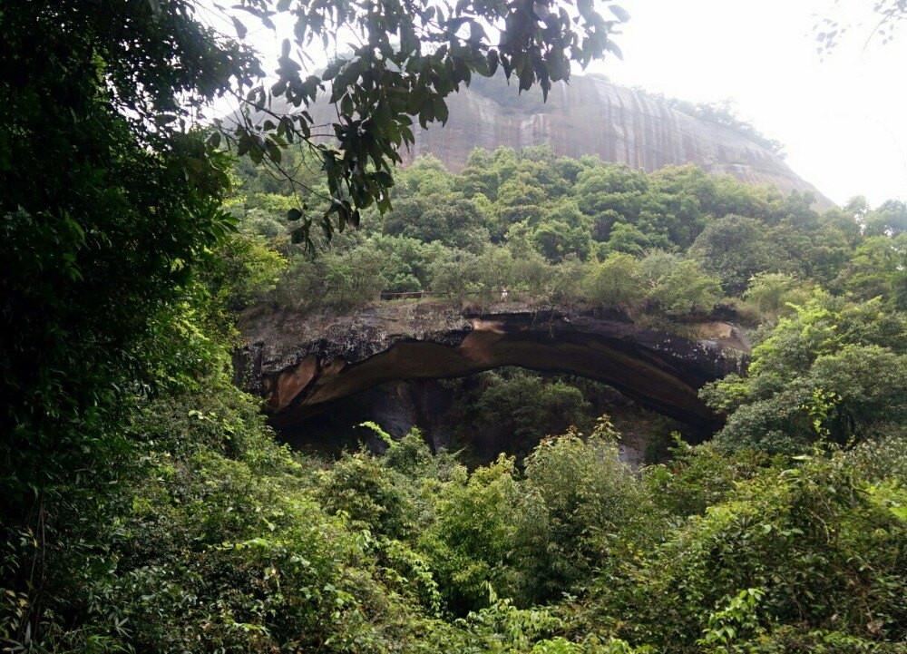 丹霞山★南華寺之旅(三天兩晚)