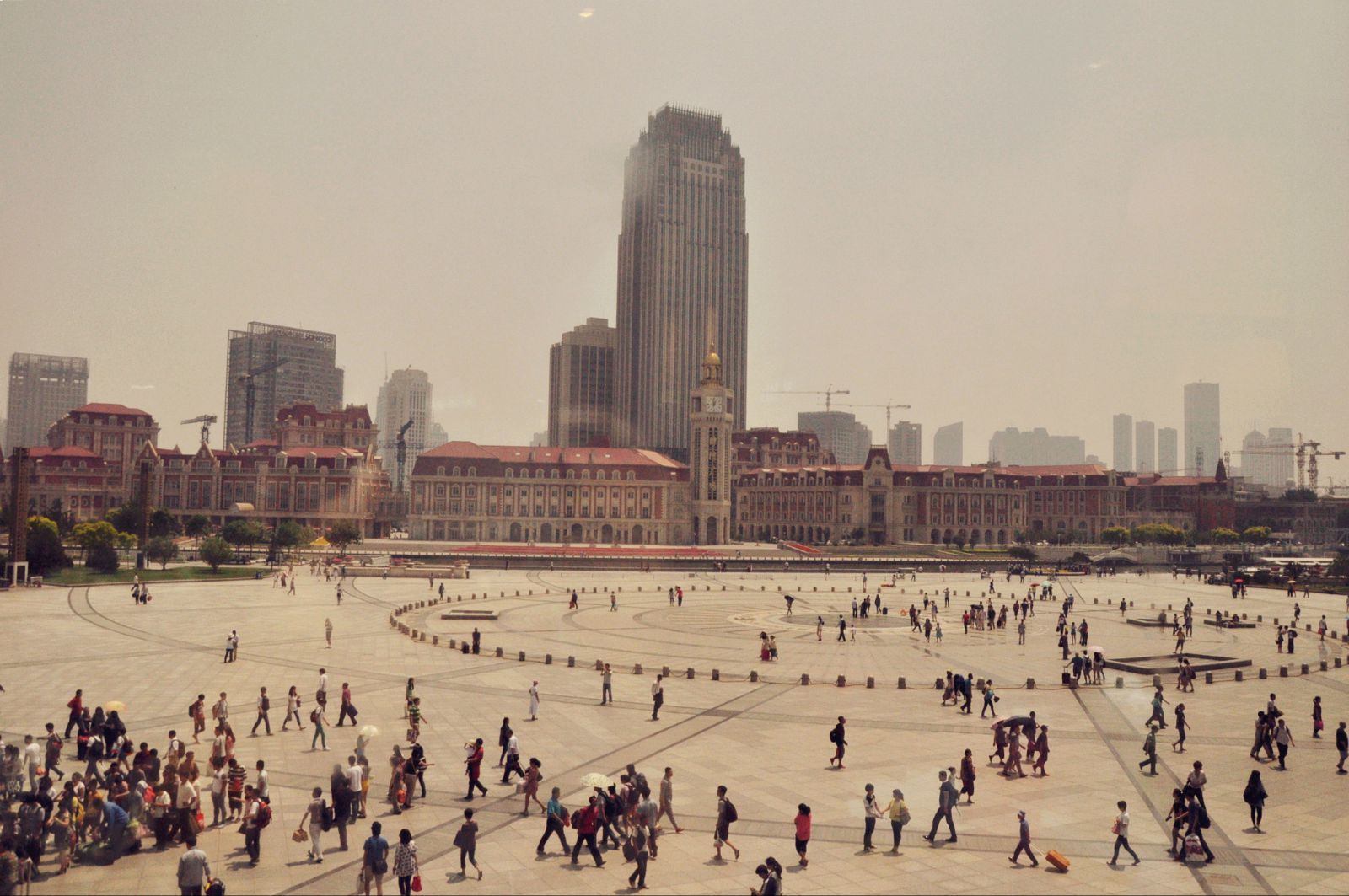 时空错乱在天津