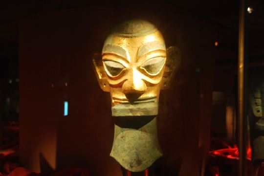 耍在天府之国之三---憨态国宝大熊猫,千古遗址三星堆,刘氏庄园收租院