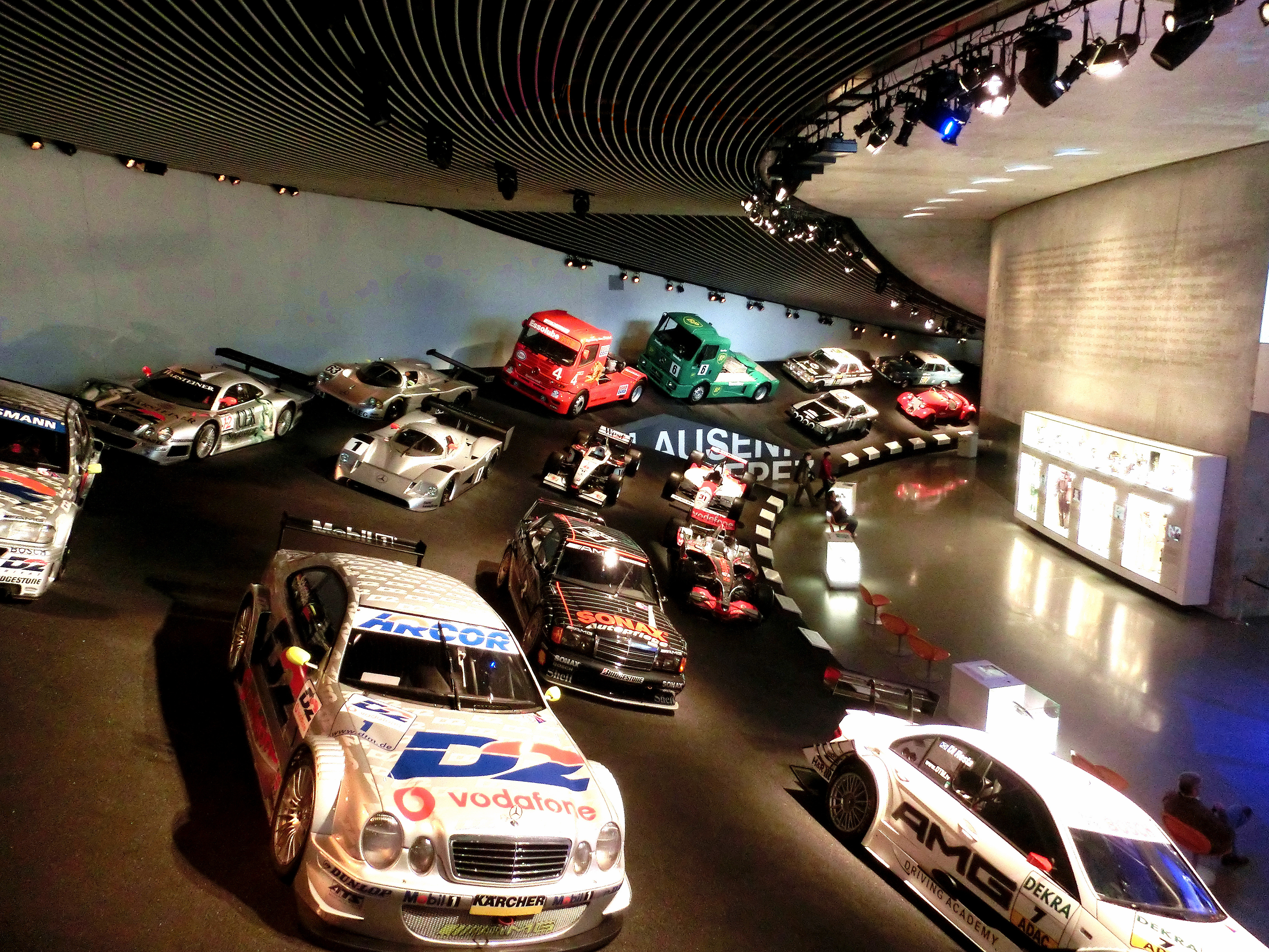 梅赛德斯奔驰博物馆