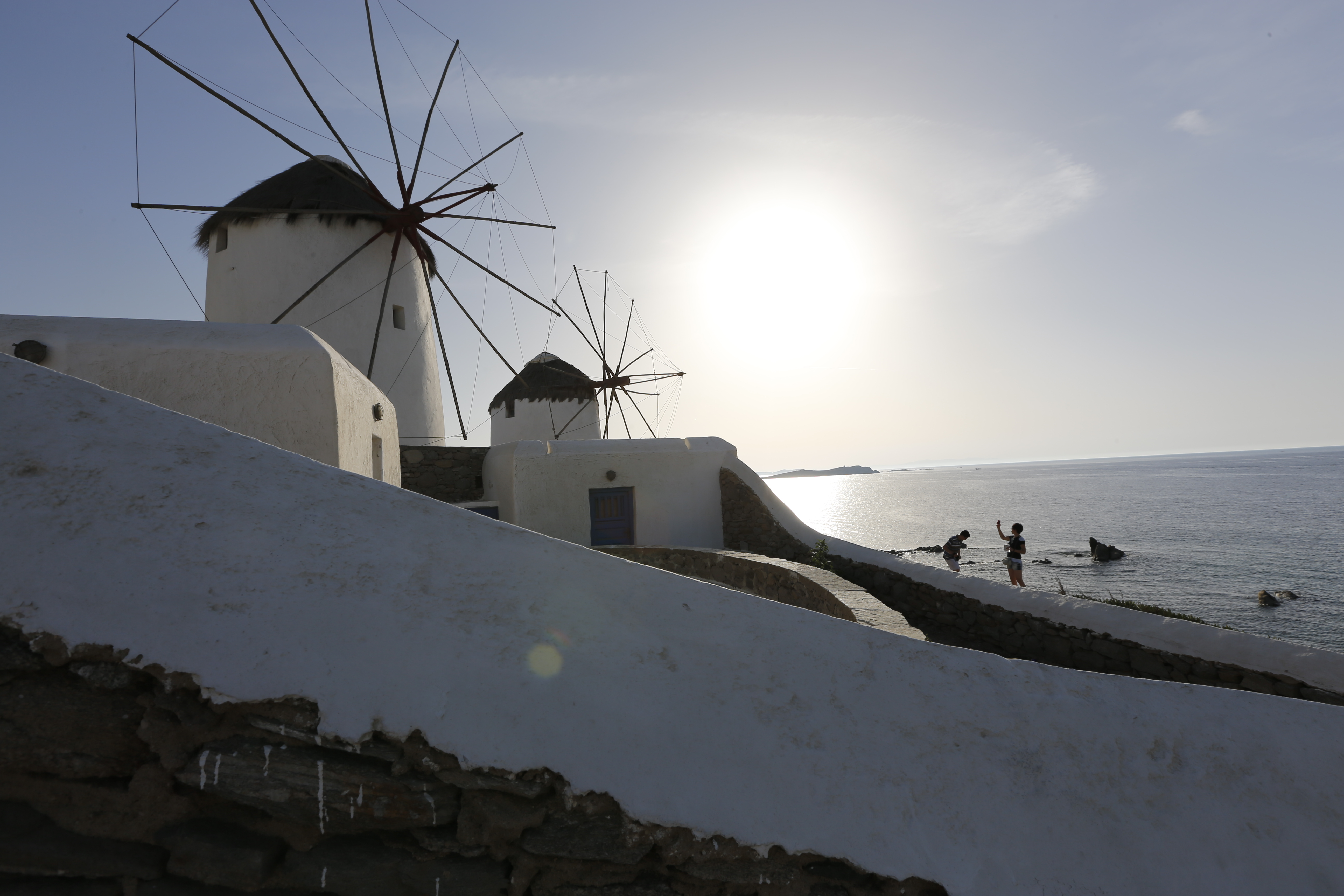 美丽的米克诺斯岛-圣托里尼岛(希腊)