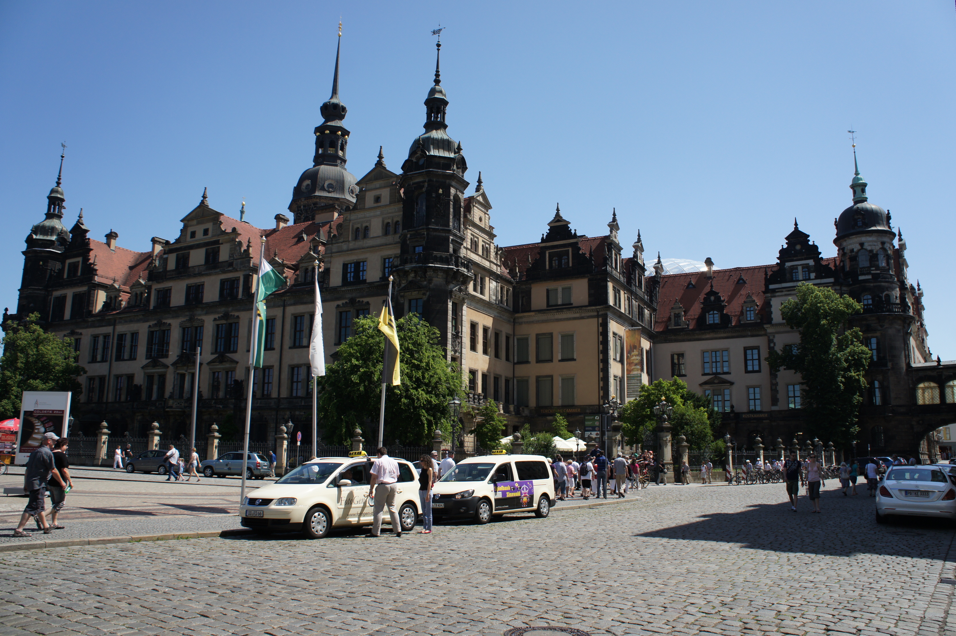 住德累斯顿"ibis dresden liliienstein  ( 49)351/48567445 ,客房