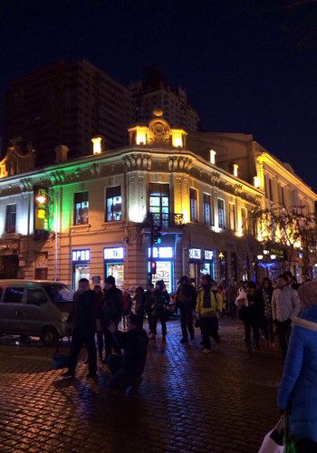 哈尔滨市有多少人口_城市夜晚外景贴图