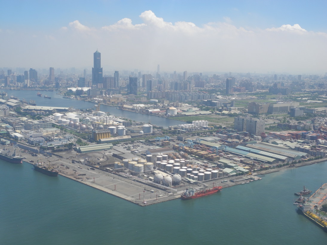 我在垦丁天气晴,我在高雄下大雨(5天4夜中暑之旅)