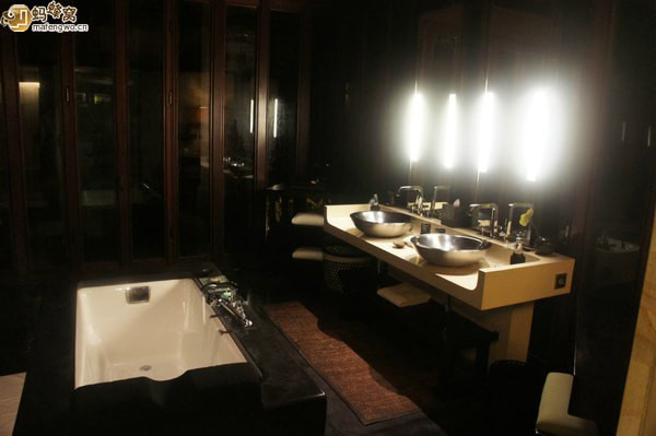 巴厘岛最详细-顶级宝格丽度假村-过万一夜的赛